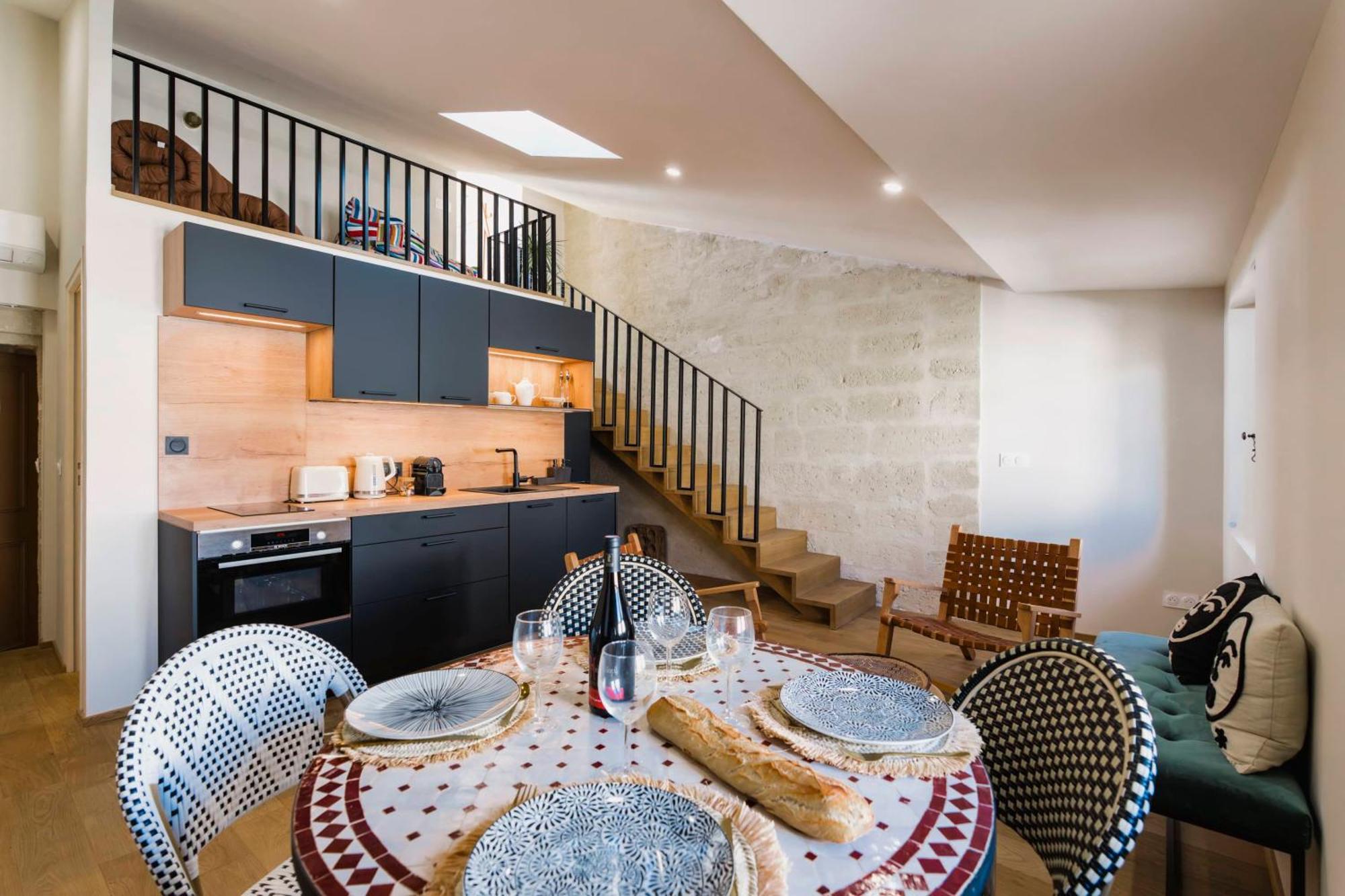 Le Petit Avignon - Chambres & Appartement A Deux Pas Du Pont D'Avignon Et Du Palais Des Papes Dış mekan fotoğraf
