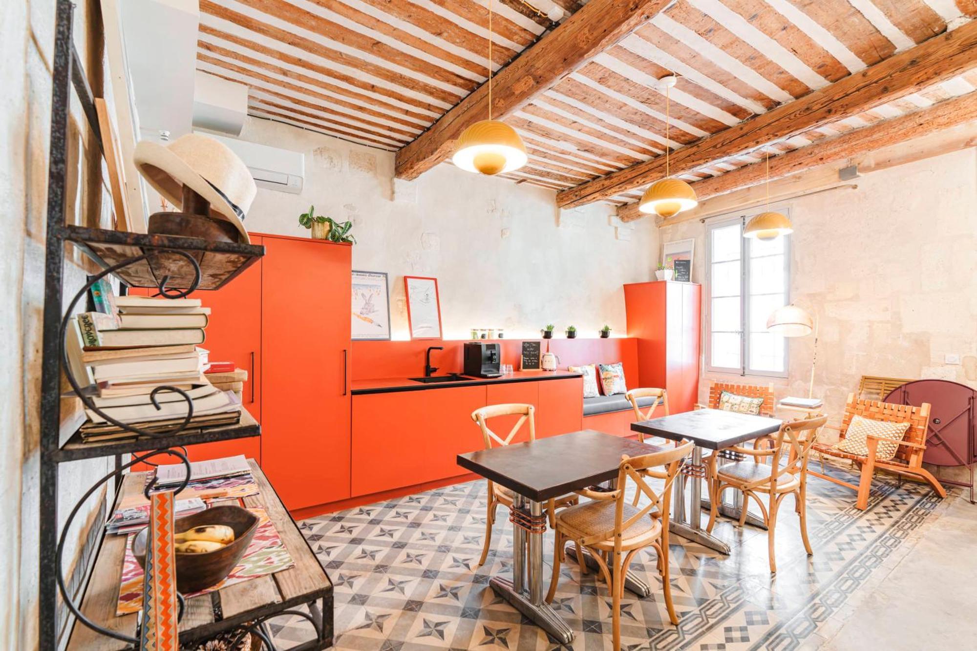 Le Petit Avignon - Chambres & Appartement A Deux Pas Du Pont D'Avignon Et Du Palais Des Papes Dış mekan fotoğraf