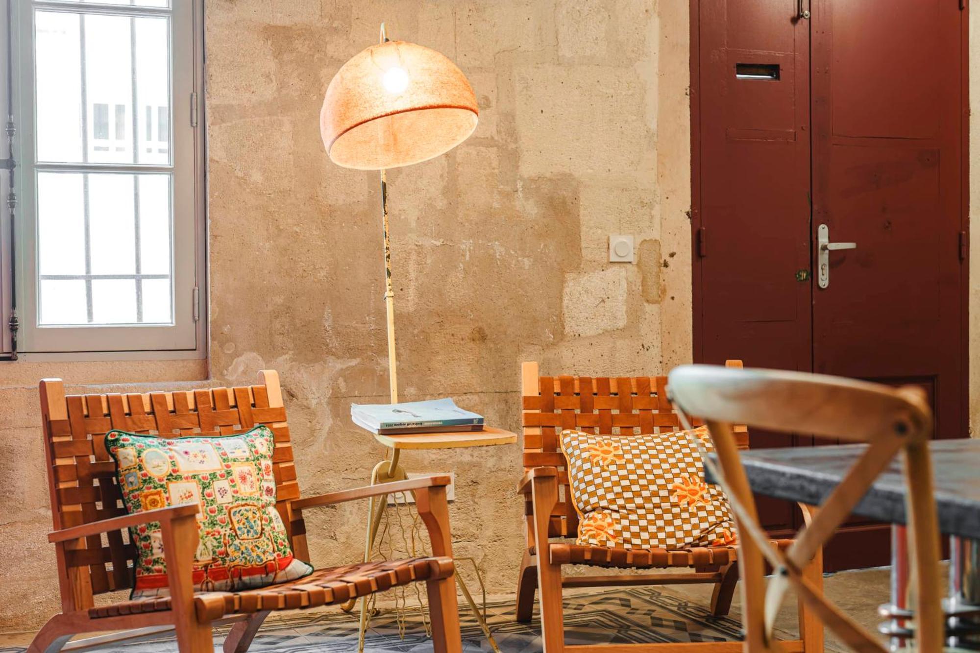 Le Petit Avignon - Chambres & Appartement A Deux Pas Du Pont D'Avignon Et Du Palais Des Papes Dış mekan fotoğraf